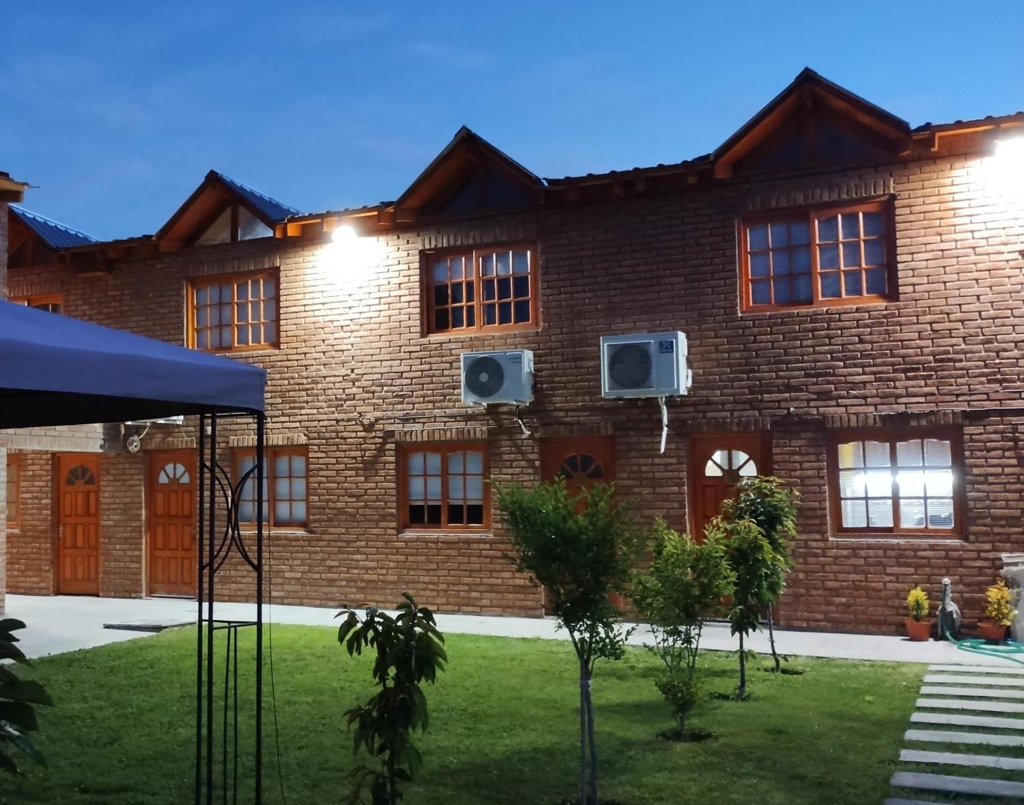 Hospedaje, Departamentos J&R Περίτο Μορένο Εξωτερικό φωτογραφία